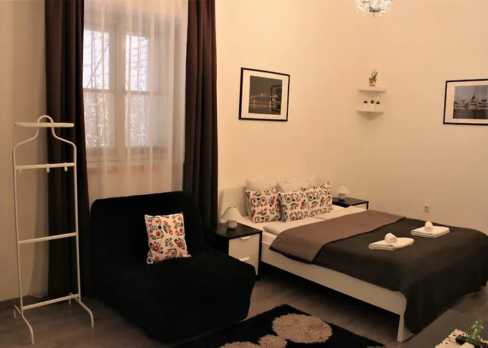 Duna Szecsi Apartman